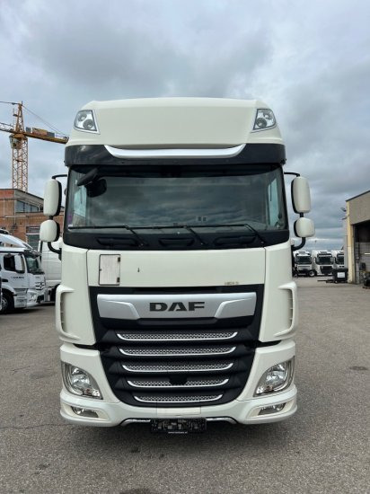 DAF XF 530 SSC, Retarder, EURO6, - Cabeza tractora: foto 2 DAF XF 530 SSC, Retarder, EURO6, - Cabeza tractora: foto 2
