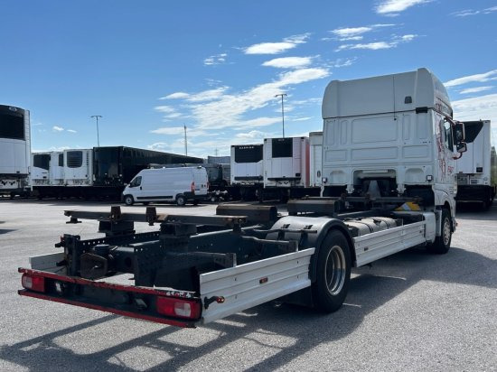 DAF XF 480 FA BDF SSC Euro 6, Retarder - Camión portacontenedore/ Intercambiable: foto 3 DAF XF 480 FA BDF SSC Euro 6, Retarder - Camión portacontenedore/ Intercambiable: foto 3