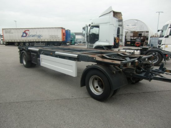 Gföllner Abrollanhänger AP 140C 2-achsig - Remolque multilift/ Portacontenedores de cadenas: foto 3 Gföllner Abrollanhänger AP 140C 2-achsig - Remolque multilift/ Portacontenedores de cadenas: foto 3