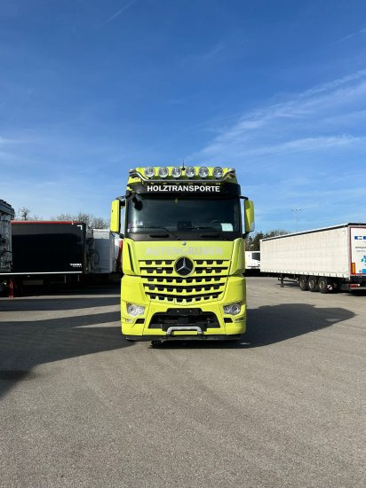 Mercedes-Benz Actros 3363 6x4, Palfinger Epsilon Kran - Camión forestal, Camión grúa: foto 2 Mercedes-Benz Actros 3363 6x4, Palfinger Epsilon Kran - Camión forestal, Camión grúa: foto 2
