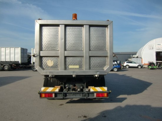 MAN 19.342 Tierkörperverwertung Sonderaufbau, Blattgefedert - Vehículo municipal, Camión: foto 5 MAN 19.342 Tierkörperverwertung Sonderaufbau, Blattgefedert - Vehículo municipal, Camión: foto 5