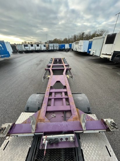 Web Trailer LPRS24 Heckschieber 1x20 ft 2x20 ft 1x40 ft 3 Stück verfügbar - Semirremolque portacontenedore/ Intercambiable: foto 3 Web Trailer LPRS24 Heckschieber 1x20 ft 2x20 ft 1x40 ft 3 Stück verfügbar - Semirremolque portacontenedore/ Intercambiable: foto 3
