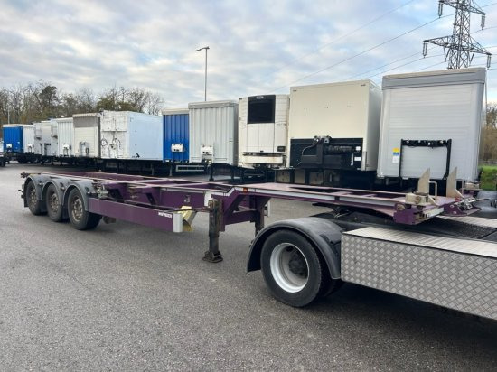 Web Trailer LPRS24 Heckschieber 1x20 ft 2x20 ft 1x40 ft 3 Stück verfügbar - Semirremolque portacontenedore/ Intercambiable: foto 1 Web Trailer LPRS24 Heckschieber 1x20 ft 2x20 ft 1x40 ft 3 Stück verfügbar - Semirremolque portacontenedore/ Intercambiable: foto 1