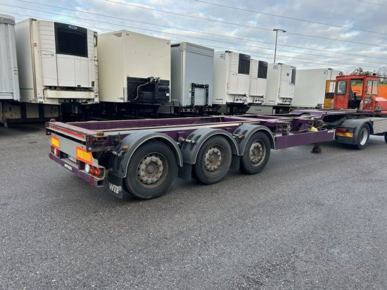 Web Trailer LPRS24 Heckschieber 1x20 ft 2x20 ft 1x40 ft 3 Stück verfügbar - Semirremolque portacontenedore/ Intercambiable: foto 5 Web Trailer LPRS24 Heckschieber 1x20 ft 2x20 ft 1x40 ft 3 Stück verfügbar - Semirremolque portacontenedore/ Intercambiable: foto 5