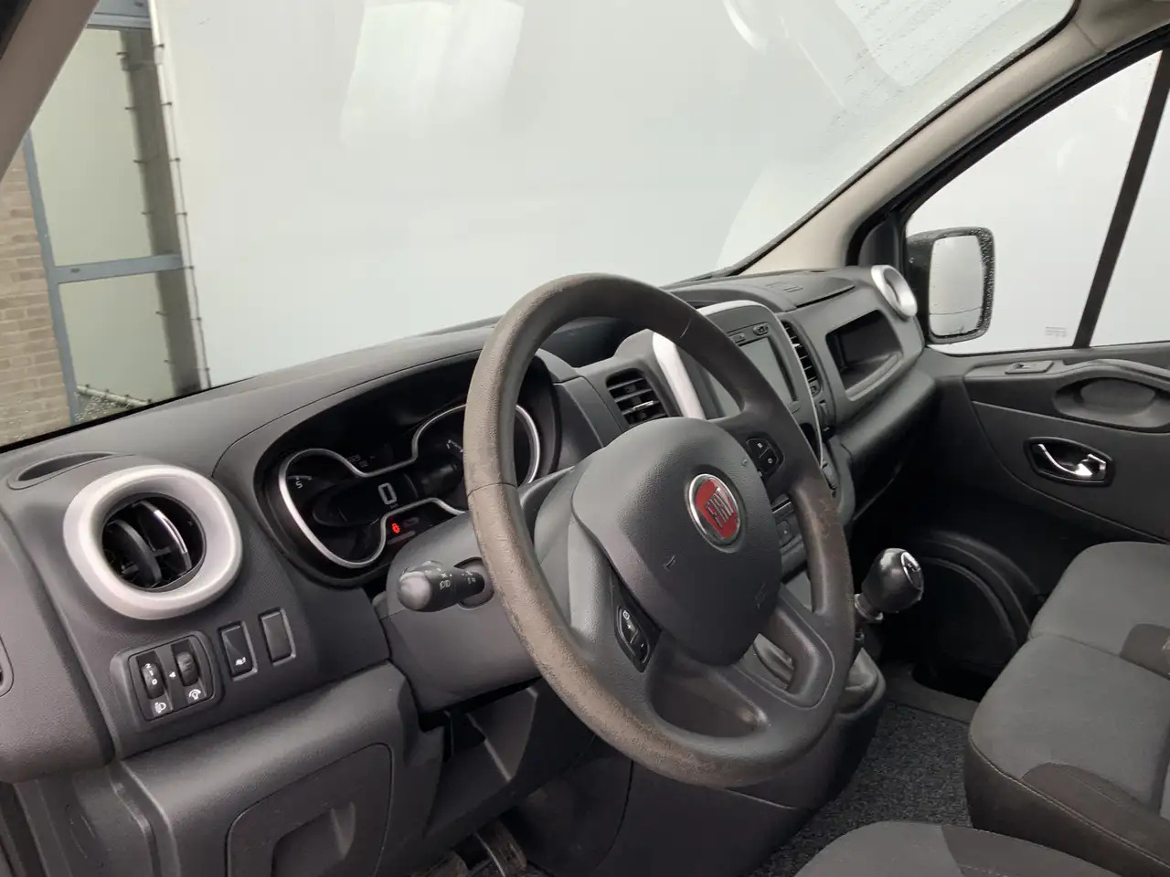 Fiat Talento 1.6 MJ EcoJet L2H1 Airco Cruise 3 Zits Navi Trekha - Furgoneta pequeña: foto 5 Fiat Talento 1.6 MJ EcoJet L2H1 Airco Cruise 3 Zits Navi Trekha - Furgoneta pequeña: foto 5