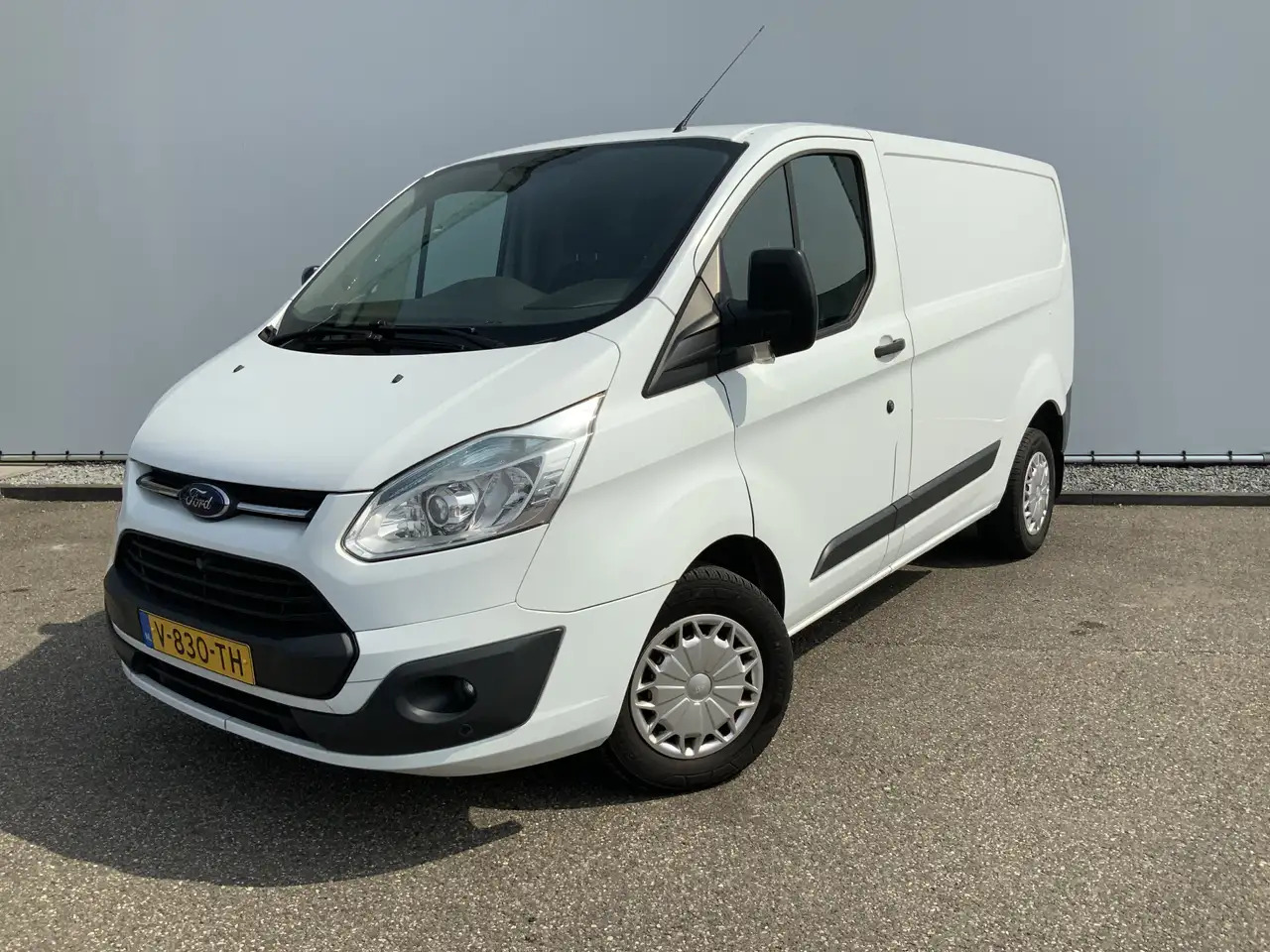 Ford Transit Custom 290 2.2 TDCI L1H2 Trend Airco Cruise 3 Zits Trekha - Furgón: foto 1 Ford Transit Custom 290 2.2 TDCI L1H2 Trend Airco Cruise 3 Zits Trekha - Furgón: foto 1