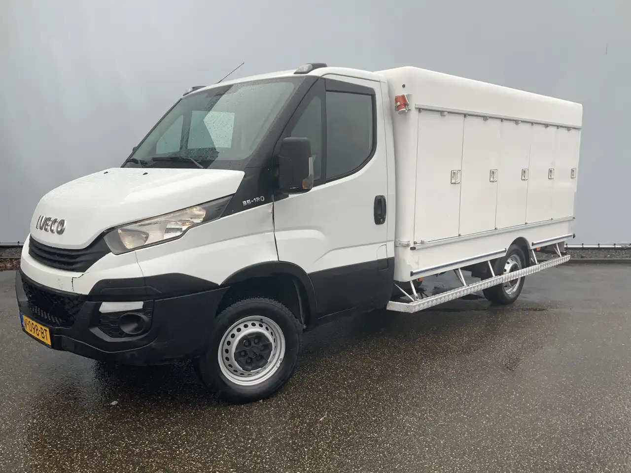 Iveco Daily 35S12 2.3 345 VriesAuto 10 deuren _40 gr onder 0, - Furgoneta frigorifica: foto 1 Iveco Daily 35S12 2.3 345 VriesAuto 10 deuren _40 gr onder 0, - Furgoneta frigorifica: foto 1