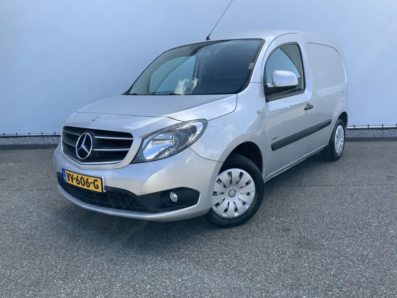 Mercedes-Benz Citan 109 CDI BlueEFFICIENCY Airco Cruise Euro 5 - Furgoneta pequeña: foto 1 Mercedes-Benz Citan 109 CDI BlueEFFICIENCY Airco Cruise Euro 5 - Furgoneta pequeña: foto 1