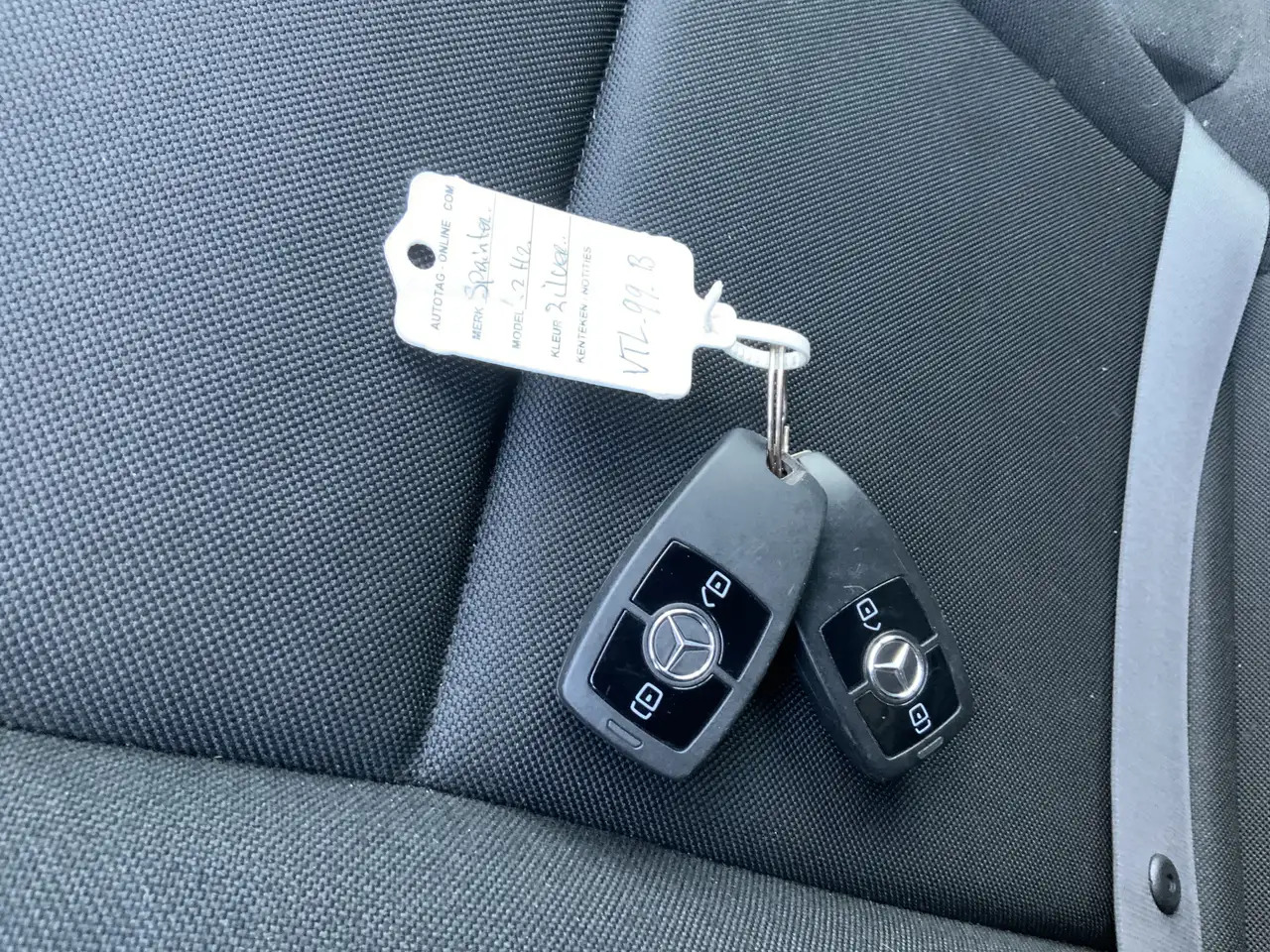 Mercedes-Benz Sprinter 314 2.2 CDI L2H2 Airco Cruise 3 Zits Trekhaak 2000 - Furgoneta combi: foto 5 Mercedes-Benz Sprinter 314 2.2 CDI L2H2 Airco Cruise 3 Zits Trekhaak 2000 - Furgoneta combi: foto 5