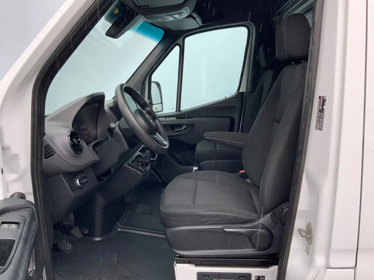 Mercedes-Benz Sprinter 316 2.2 CDI 366 L2 H2 Airco 2 Zits Euro 6 - Furgón: foto 5 Mercedes-Benz Sprinter 316 2.2 CDI 366 L2 H2 Airco 2 Zits Euro 6 - Furgón: foto 5