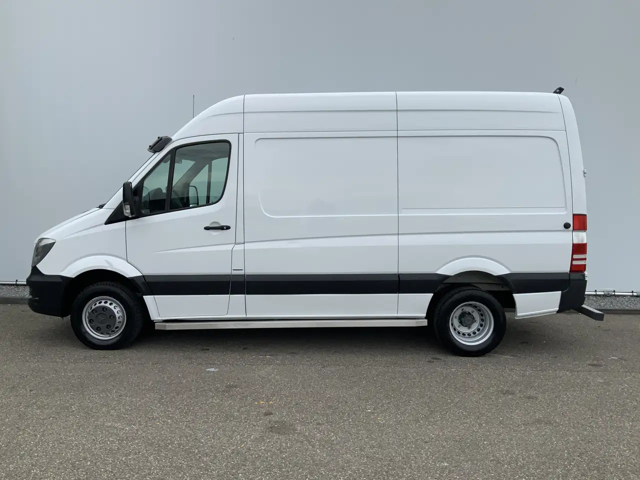 Mercedes-Benz Sprinter 513 2.2 CDI 366 L2H2 Dub Lucht Airco Camera Trekha - Furgón: foto 3 Mercedes-Benz Sprinter 513 2.2 CDI 366 L2H2 Dub Lucht Airco Camera Trekha - Furgón: foto 3