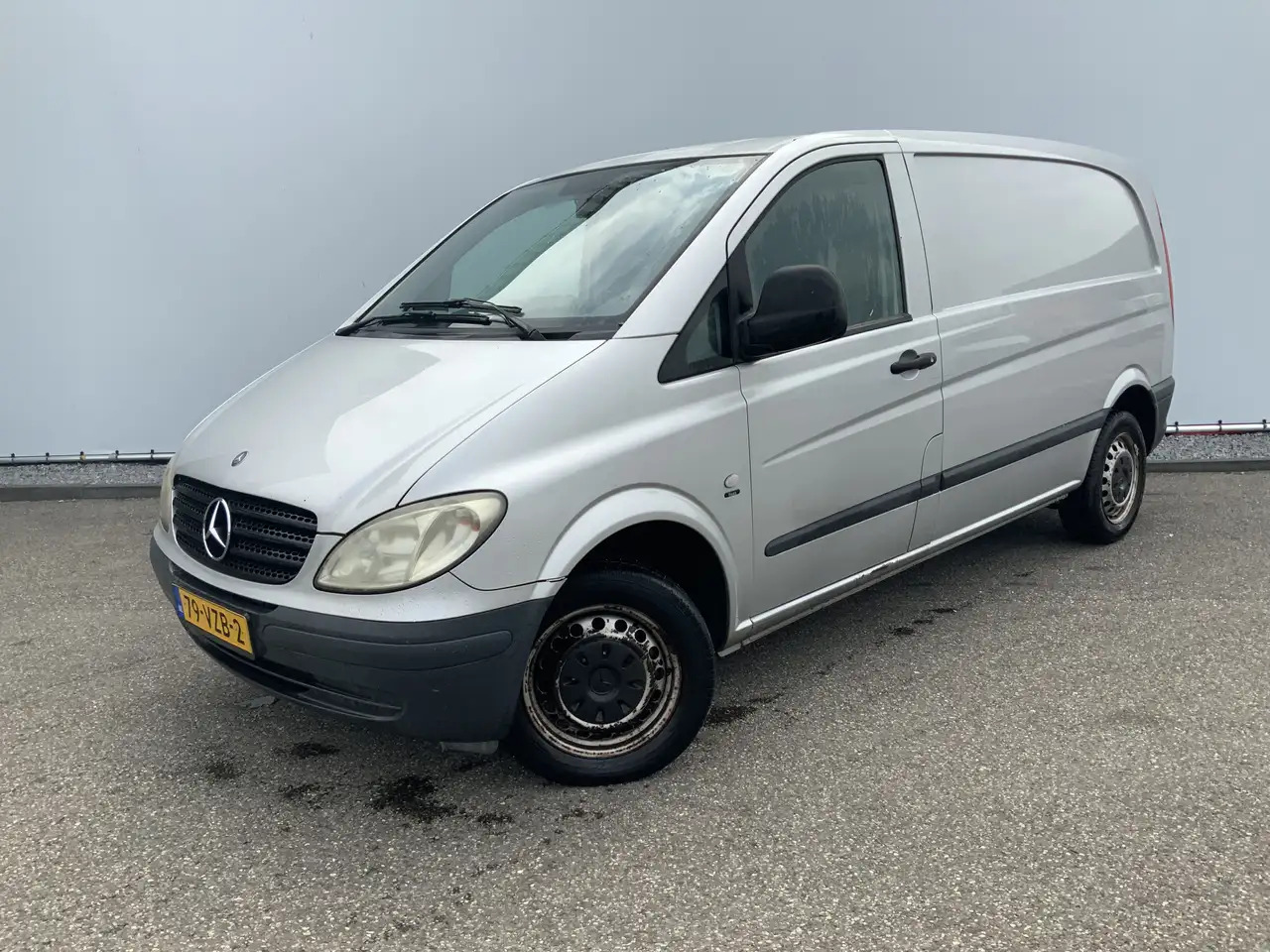 Furgoneta pequeña Mercedes-Benz Vito 111 CDI 320 Lang Verstuiver lek Airco Cruise 3 Zit: foto 1