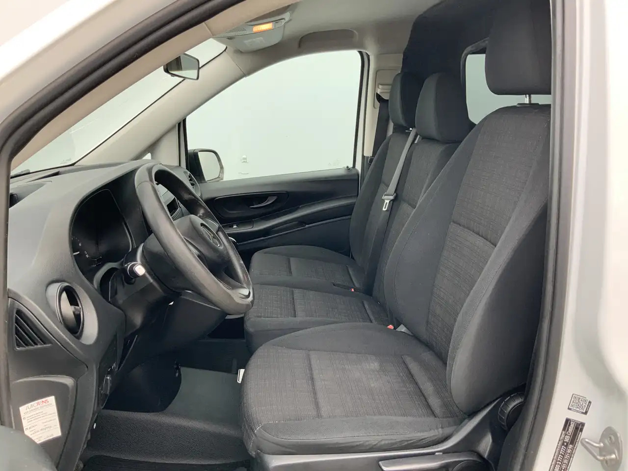 Mercedes-Benz Vito 111 CDI Functional Airco 3 Zits Side Bar Trekhaak - Furgón: foto 4 Mercedes-Benz Vito 111 CDI Functional Airco 3 Zits Side Bar Trekhaak - Furgón: foto 4