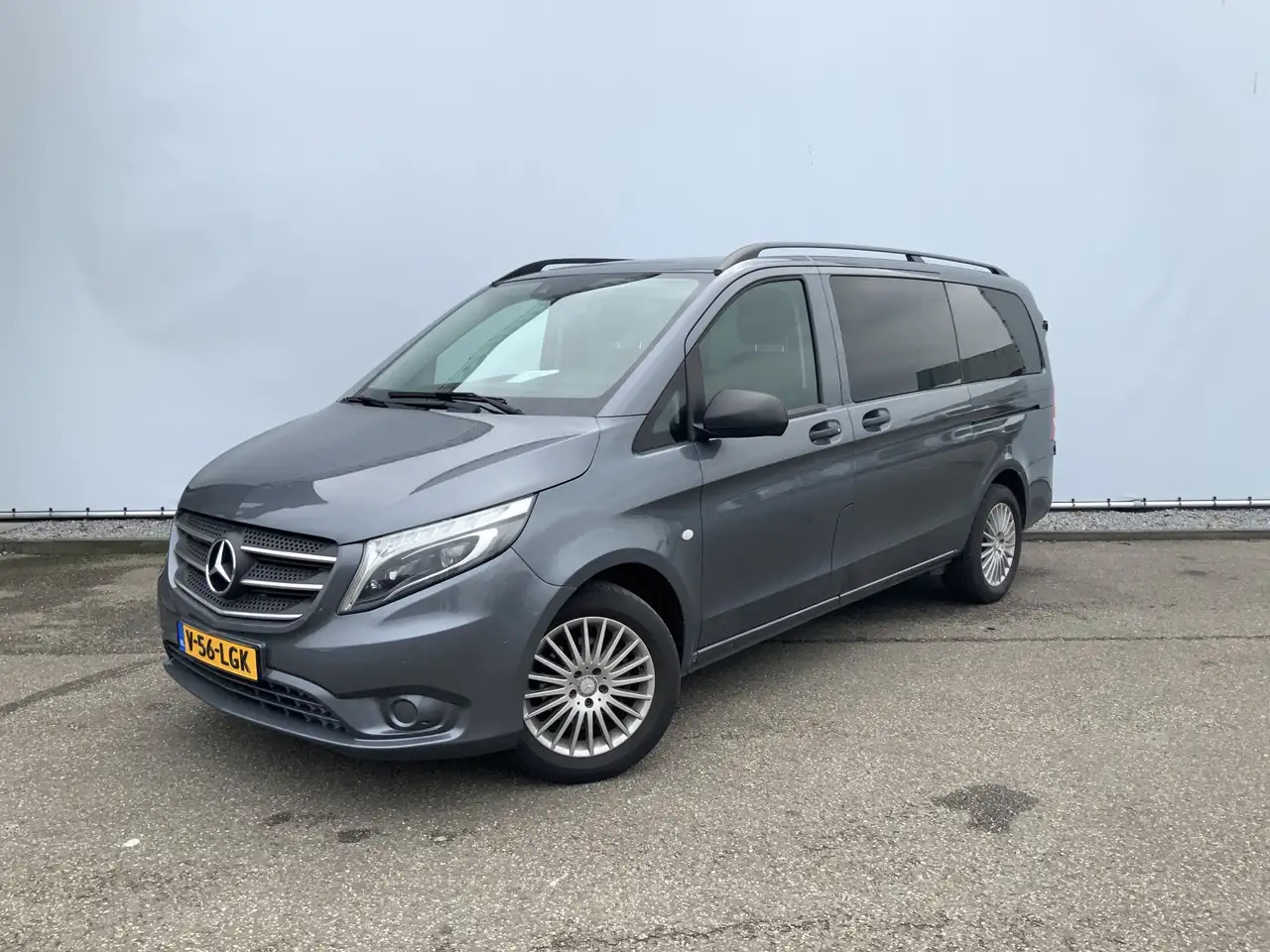 Mercedes-Benz Vito 116 CDI Lang Automaat Airco Cruise Camera Trekhaak - Furgoneta pequeña: foto 1 Mercedes-Benz Vito 116 CDI Lang Automaat Airco Cruise Camera Trekhaak - Furgoneta pequeña: foto 1