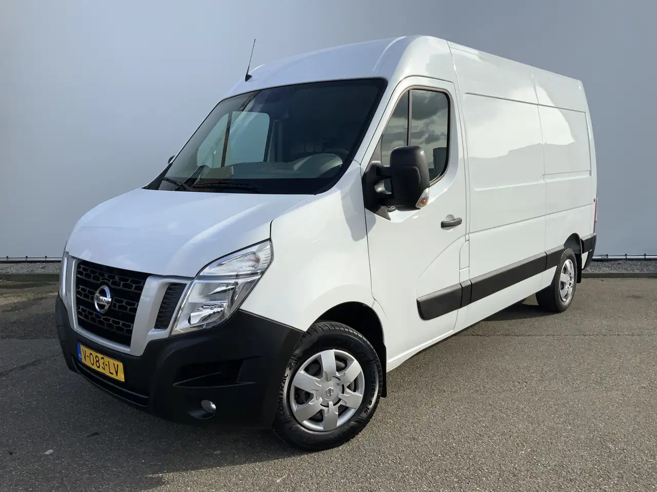 Nissan NV400 2.3 dCi L2H2 Optima L2H2 Airco Cruise Trekhaak 250 - Furgón: foto 1 Nissan NV400 2.3 dCi L2H2 Optima L2H2 Airco Cruise Trekhaak 250 - Furgón: foto 1