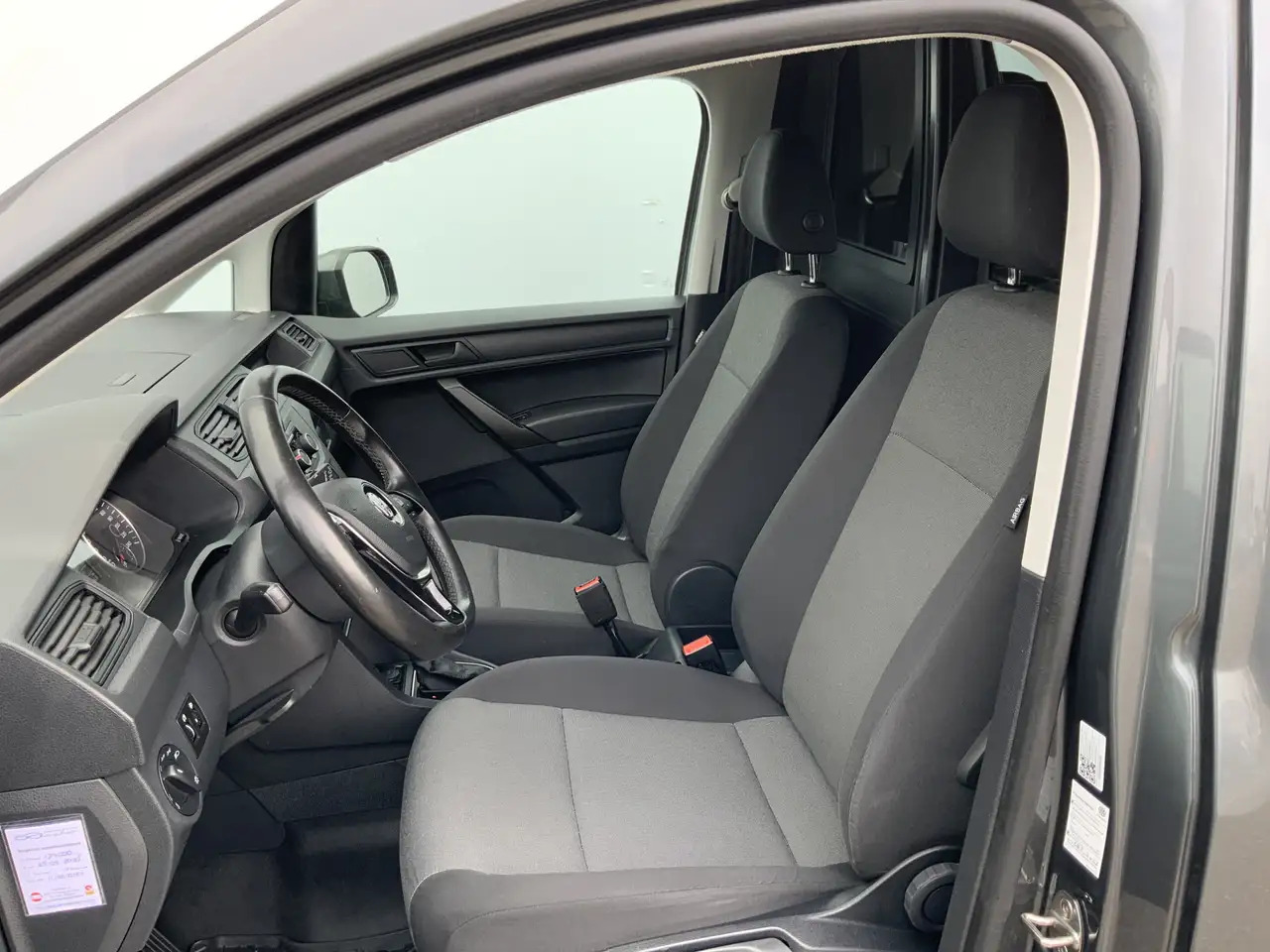 Volkswagen Caddy 2.0 TDI L2H1 AUTOMAAT BMT Maxi Exclusive Edition A - Furgoneta pequeña: foto 4 Volkswagen Caddy 2.0 TDI L2H1 AUTOMAAT BMT Maxi Exclusive Edition A - Furgoneta pequeña: foto 4