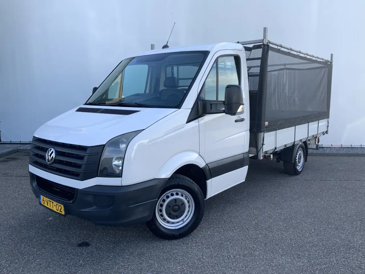 Volkswagen Crafter 50 2.0 TDI L2H1Pick Up Airco Cruise Trekhaak 3500 - Furgoneta caja abierta: foto 1 Volkswagen Crafter 50 2.0 TDI L2H1Pick Up Airco Cruise Trekhaak 3500 - Furgoneta caja abierta: foto 1