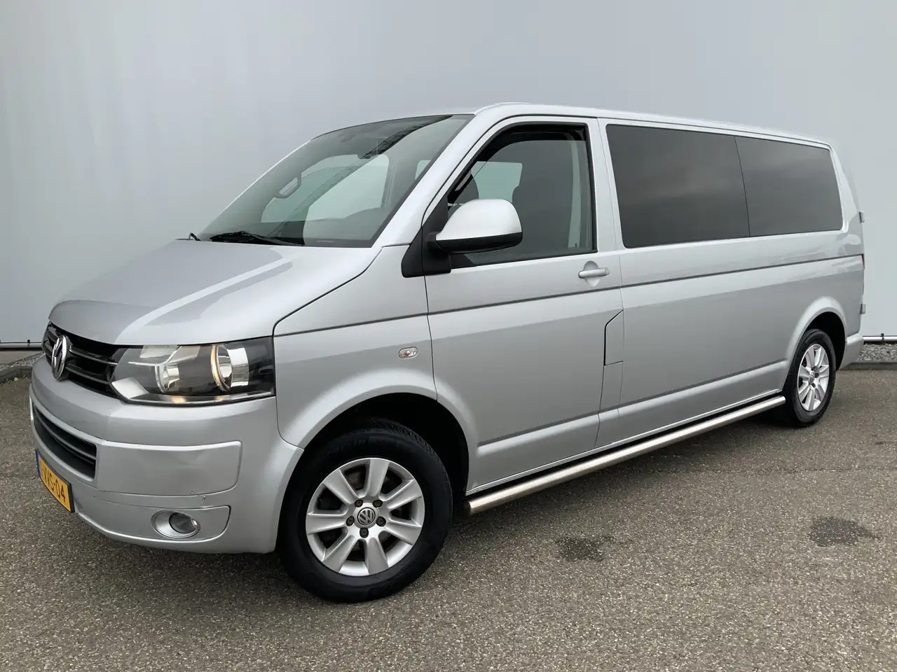 Volkswagen T5 Transporter MARGE 2.0 TDI L2H1 Dub Cab Airco Cruise Alu Velg S - Furgoneta combi: foto 1 Volkswagen T5 Transporter MARGE 2.0 TDI L2H1 Dub Cab Airco Cruise Alu Velg S - Furgoneta combi: foto 1