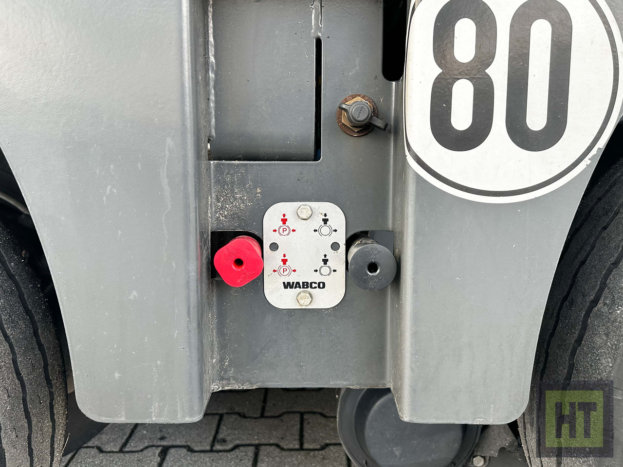 Faymonville MAX Trailer 3-Achs-Tiefbett mit Pendelachsen - Semirremolque góndola rebajadas: foto 5 Faymonville MAX Trailer 3-Achs-Tiefbett mit Pendelachsen - Semirremolque góndola rebajadas: foto 5