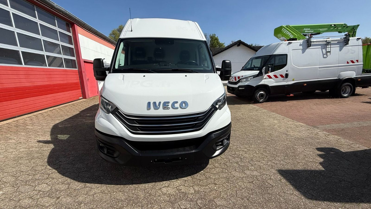 Iveco Daily 35S14 Transporter Kastenwagen L3H2 - Furgón: foto 2 Iveco Daily 35S14 Transporter Kastenwagen L3H2 - Furgón: foto 2
