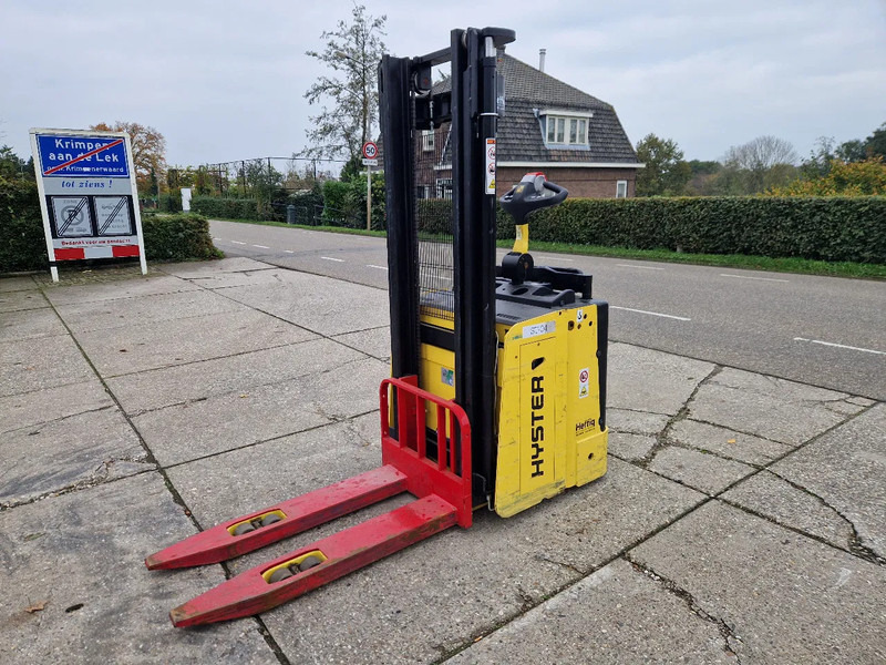 Hyster S1.5S elektrische stapelaar - Apilador: foto 2 Hyster S1.5S elektrische stapelaar - Apilador: foto 2