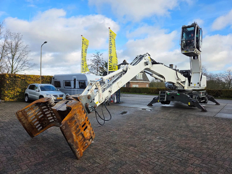 Sennebogen 821 overslagkraan met sorteergrijper - Manipulador de materiales: foto 1 Sennebogen 821 overslagkraan met sorteergrijper - Manipulador de materiales: foto 1