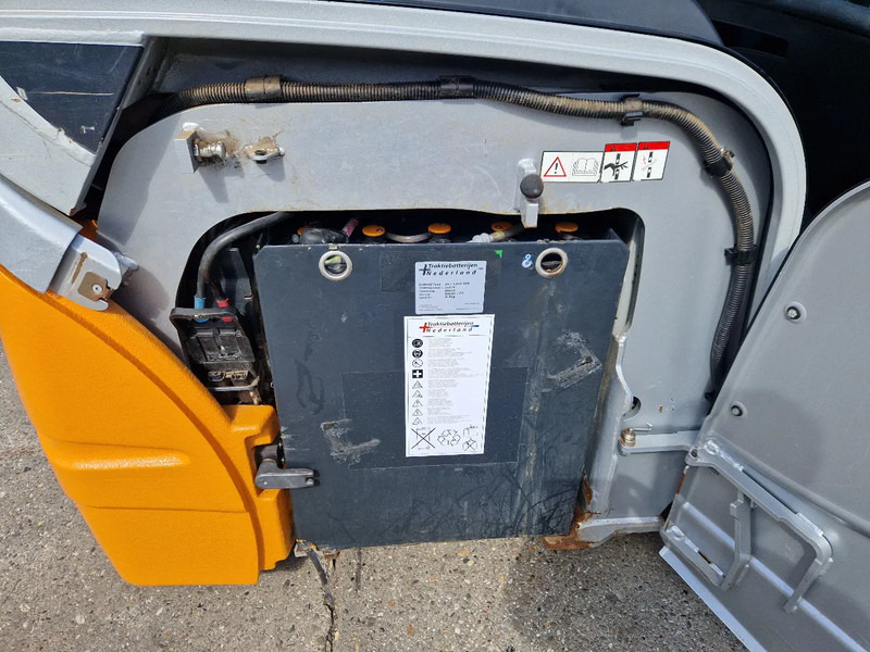 Still RX20-18 met nieuwe keuring - Carretilla elevadora eléctrica: foto 5 Still RX20-18 met nieuwe keuring - Carretilla elevadora eléctrica: foto 5