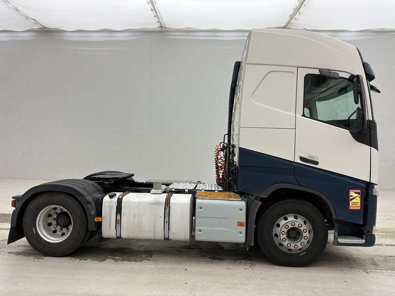 Volvo FH 420 Globetrotter - ADR - Cabeza tractora: foto 4 Volvo FH 420 Globetrotter - ADR - Cabeza tractora: foto 4