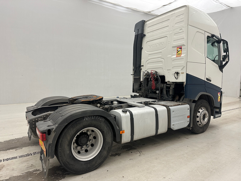 Volvo FH 420 Globetrotter - ADR - Cabeza tractora: foto 5 Volvo FH 420 Globetrotter - ADR - Cabeza tractora: foto 5