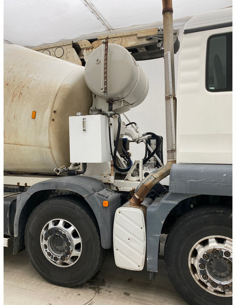 MAN TGS 32.360 - 8x4 - Camión hormigonera: foto 4 MAN TGS 32.360 - 8x4 - Camión hormigonera: foto 4