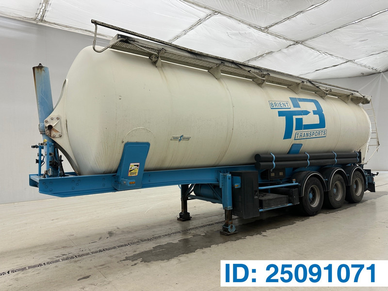 SPITZER Kip bulk 52000L - Semirremolque cisterna: foto 1 SPITZER Kip bulk 52000L - Semirremolque cisterna: foto 1