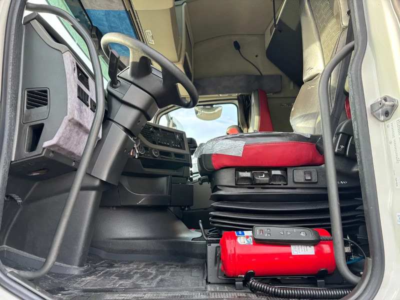 Volvo FH 500 Globetrotter Euro 6 - Cabeza tractora: foto 5 Volvo FH 500 Globetrotter Euro 6 - Cabeza tractora: foto 5