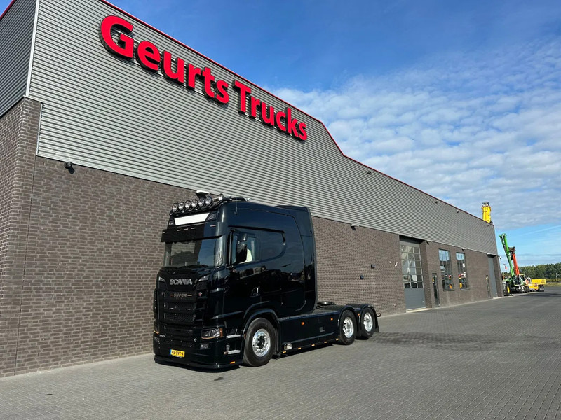 Scania S660 V8 6X2 LONGLINE SPECIAL INTERIOR BUFFL TREKKER MET HYDRAULIEK / SATTELZUG / TRACTOR UNIT / CAMIÓN - Cabeza tractora: foto 2 Scania S660 V8 6X2 LONGLINE SPECIAL INTERIOR BUFFL TREKKER MET HYDRAULIEK / SATTELZUG / TRACTOR UNIT / CAMIÓN - Cabeza tractora: foto 2