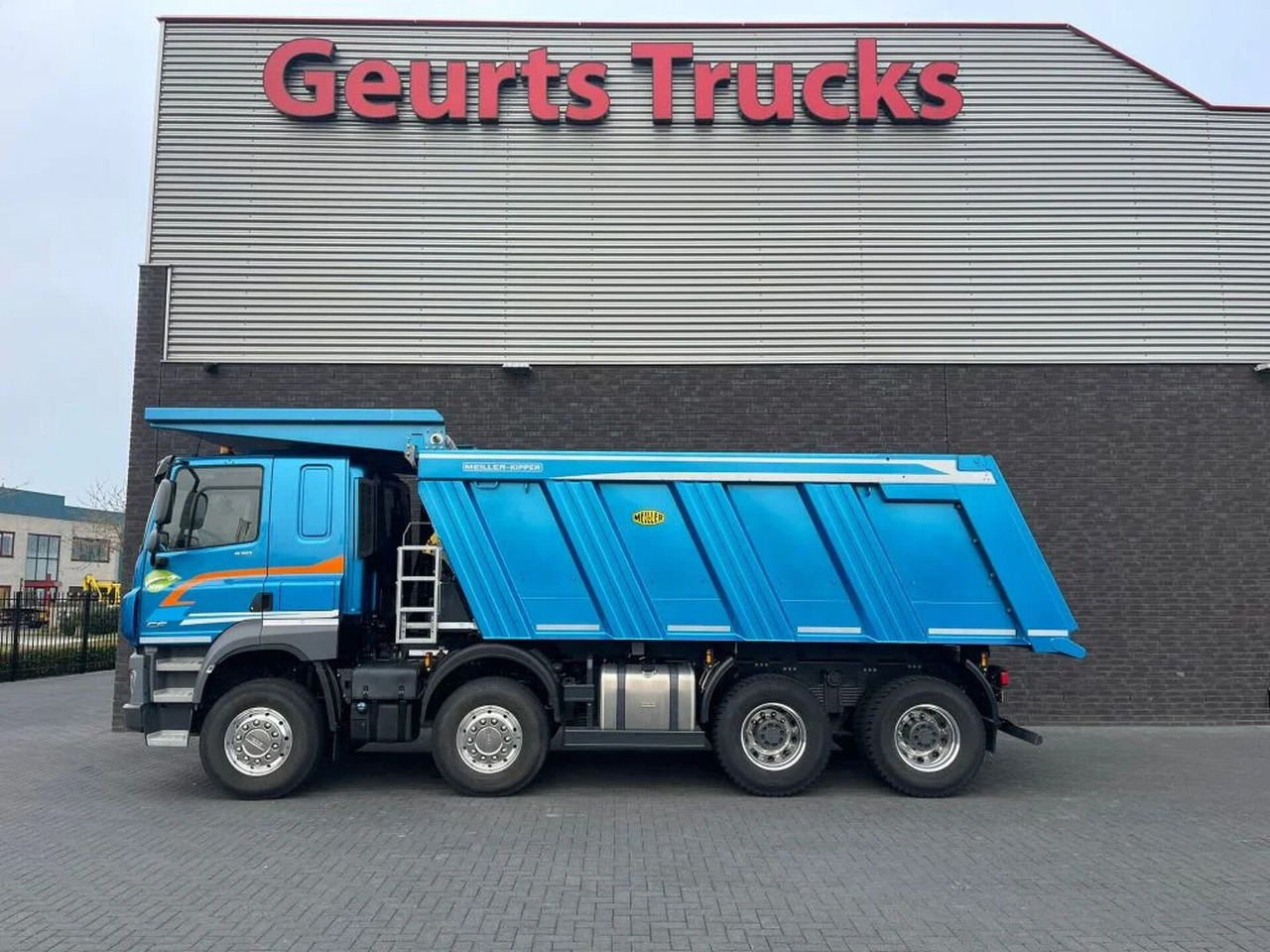 DAF CF 530 8X4 HEAVY DUTY MEILLER KIPPER/TIPPER EX D - Camión volquete: foto 1 DAF CF 530 8X4 HEAVY DUTY MEILLER KIPPER/TIPPER EX D - Camión volquete: foto 1