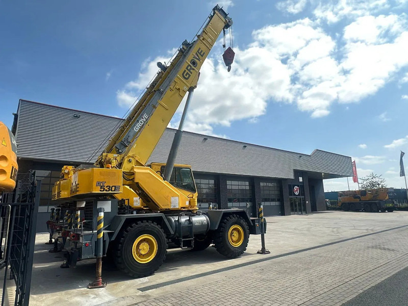 Grove RT 530E ROUGH TERRAIN CRANE - Grúa para terrenos difíciles: foto 4 Grove RT 530E ROUGH TERRAIN CRANE - Grúa para terrenos difíciles: foto 4