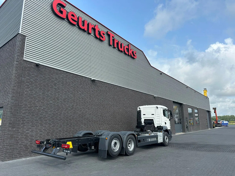 MAN TGS 26.480 6X2-4 BL CHASSIS CABINE (NIEUW) - Camión chasis: foto 3 MAN TGS 26.480 6X2-4 BL CHASSIS CABINE (NIEUW) - Camión chasis: foto 3