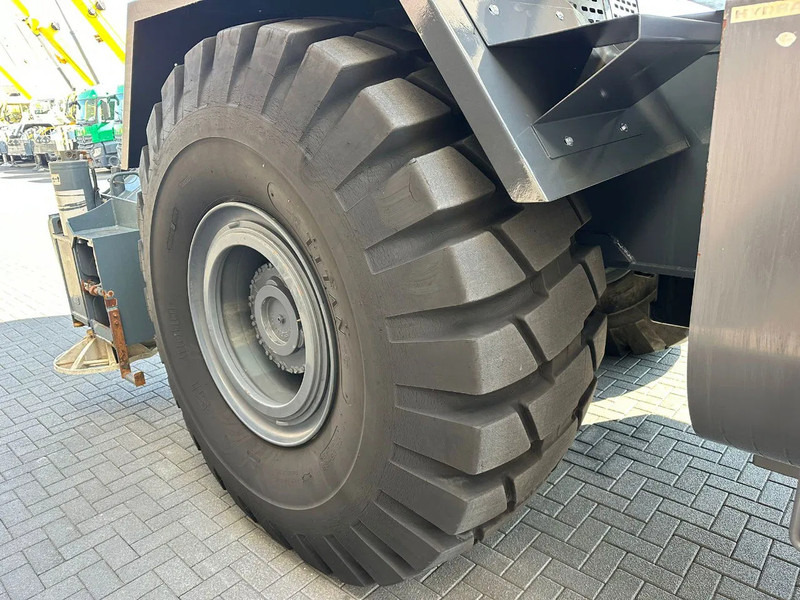 Grúa para terrenos difíciles Terex RT130 ROUGH TERRAIN CRANE + JIB: foto 16 Grúa para terrenos difíciles Terex RT130 ROUGH TERRAIN CRANE + JIB: foto 16