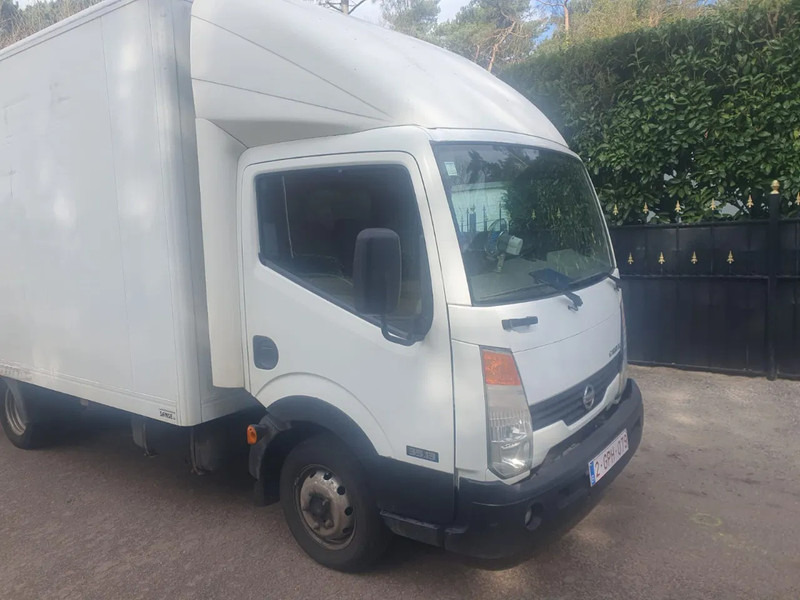 Nissan Cabstar TL3513 - Furgoneta caja cerrada: foto 2 Nissan Cabstar TL3513 - Furgoneta caja cerrada: foto 2