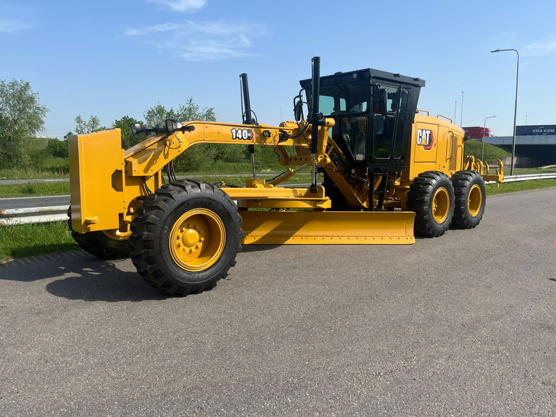 Caterpillar 140GC - Push block / Ripper / New Tires - Grader: foto 2 Caterpillar 140GC - Push block / Ripper / New Tires - Grader: foto 2