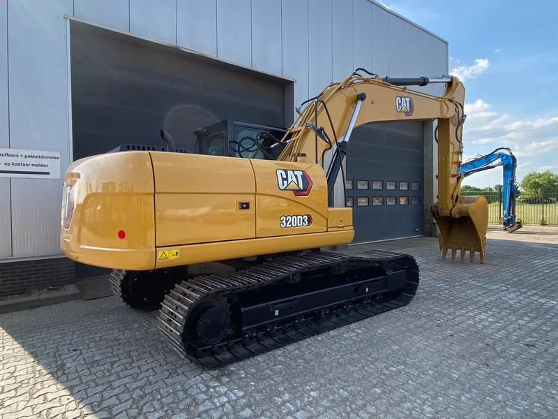 Caterpillar 320D3 - NEW / bucket with teeth / hammerlines - Excavadora de cadenas: foto 4 Caterpillar 320D3 - NEW / bucket with teeth / hammerlines - Excavadora de cadenas: foto 4