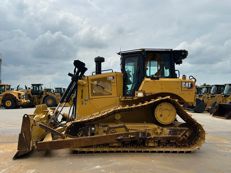 Caterpillar D6 LGP - Bulldozer: foto 1 Caterpillar D6 LGP - Bulldozer: foto 1