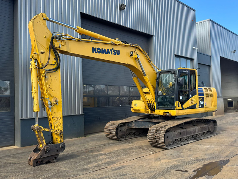 Komatsu PC210LC-10 - Excavadora de cadenas: foto 2 Komatsu PC210LC-10 - Excavadora de cadenas: foto 2