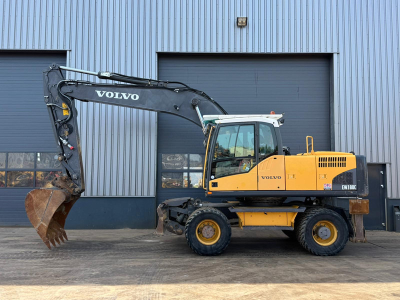 Volvo EW 180C - Excavadora de ruedas: foto 1 Volvo EW 180C - Excavadora de ruedas: foto 1
