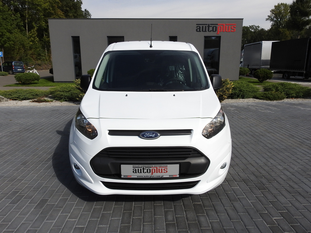 FORD TRANSIT CONNECT VAN CRUISE CONTROL NAVIGATION AIR CONDITIONING  100HP - Furgón: foto 5 FORD TRANSIT CONNECT VAN CRUISE CONTROL NAVIGATION AIR CONDITIONING  100HP - Furgón: foto 5
