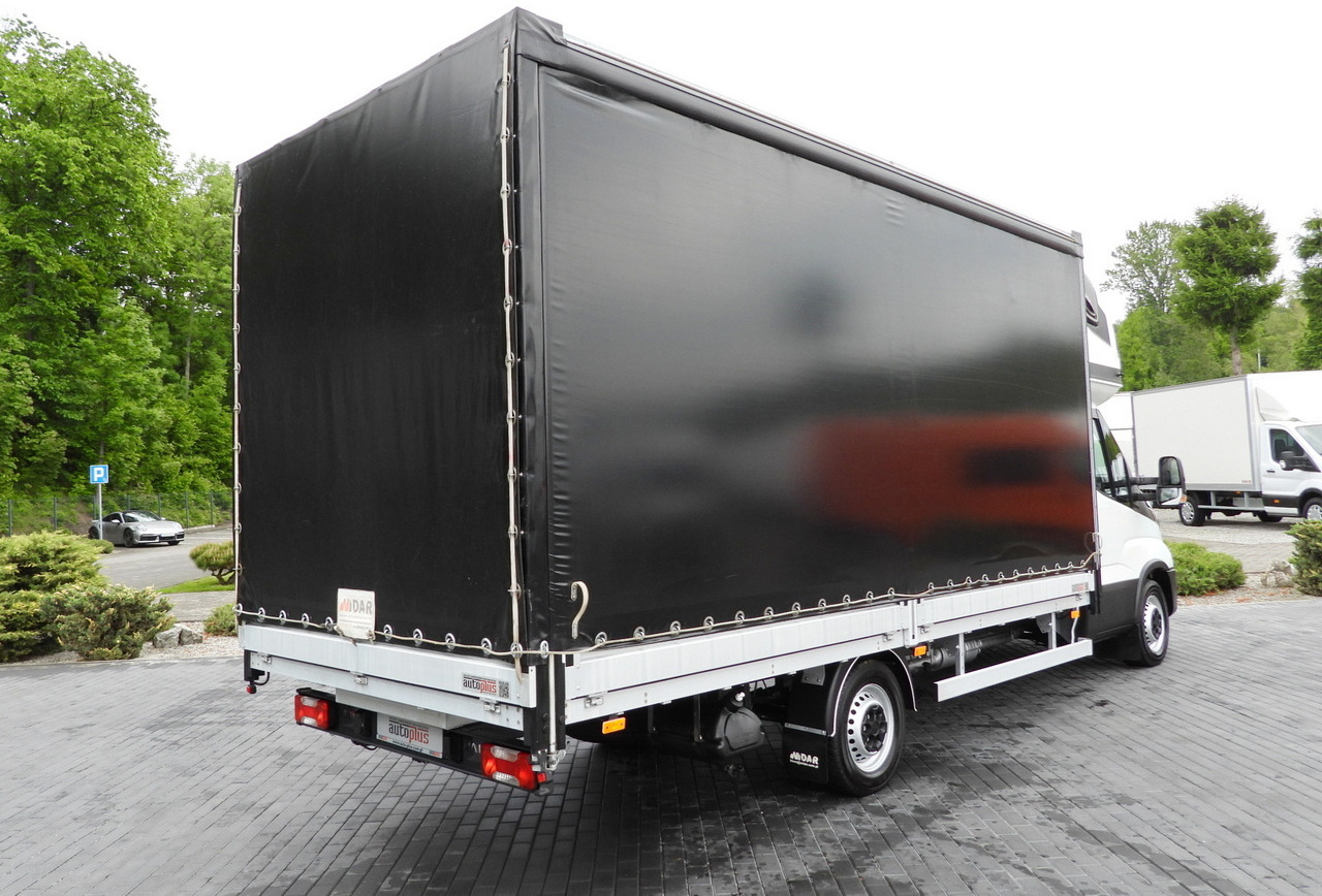 IVECO DAILY 35S18 TARPAULIN 10 PALLETS WEBASTO CRUISE CONTROL AIR CONDITIONING 180HP - Furgoneta con lona: foto 3 IVECO DAILY 35S18 TARPAULIN 10 PALLETS WEBASTO CRUISE CONTROL AIR CONDITIONING 180HP - Furgoneta con lona: foto 3