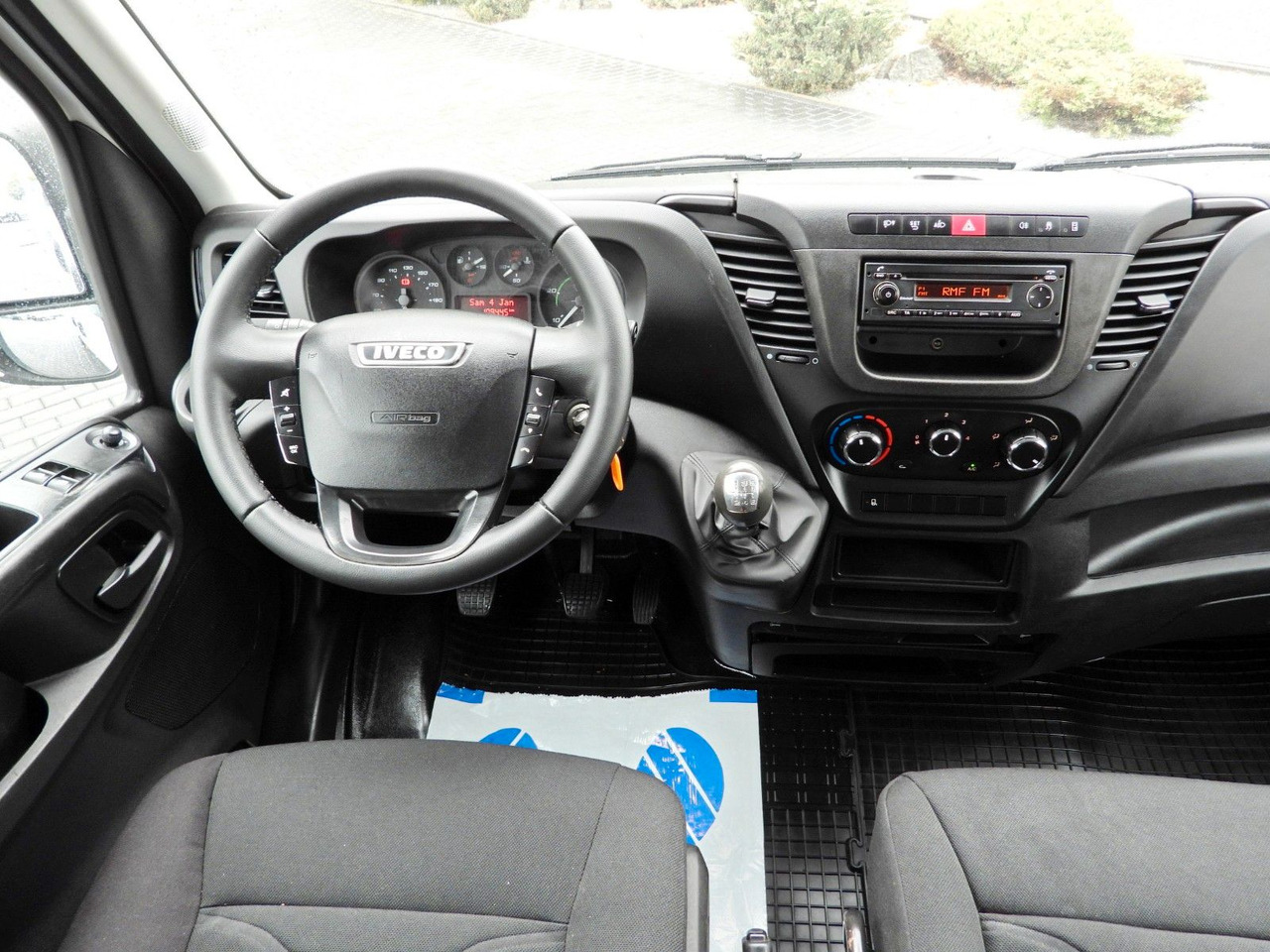 Furgoneta basculante, Furgoneta combi Iveco DAILY 35C13 KIPPER DOPPELKABINE DOKA 7 SITZE A/C: foto 21