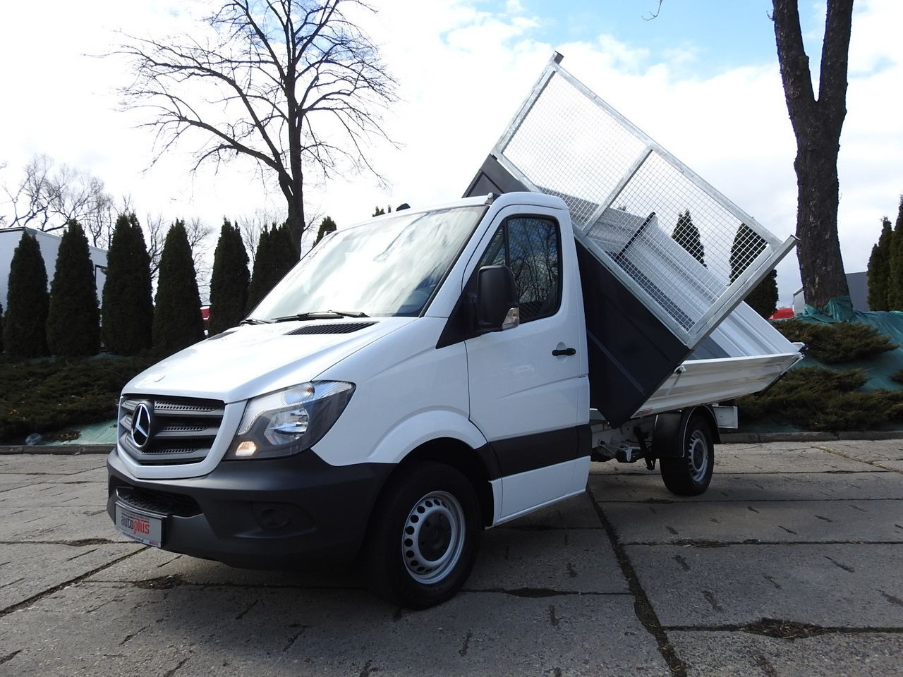 Furgoneta basculante MERCEDES SPRINTER 316 THREE-WAY TIPPER  CRUISE CONTROL AUTOMATIC TRANSMISSION  AIR CONDITIONING  160HP: foto 21