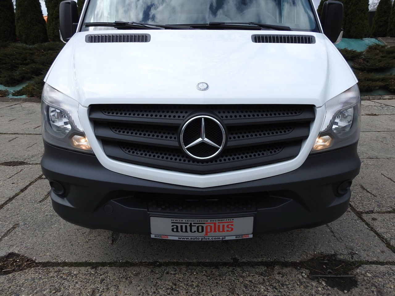 Furgoneta basculante MERCEDES SPRINTER 316 THREE-WAY TIPPER  CRUISE CONTROL AUTOMATIC TRANSMISSION  AIR CONDITIONING  160HP: foto 15