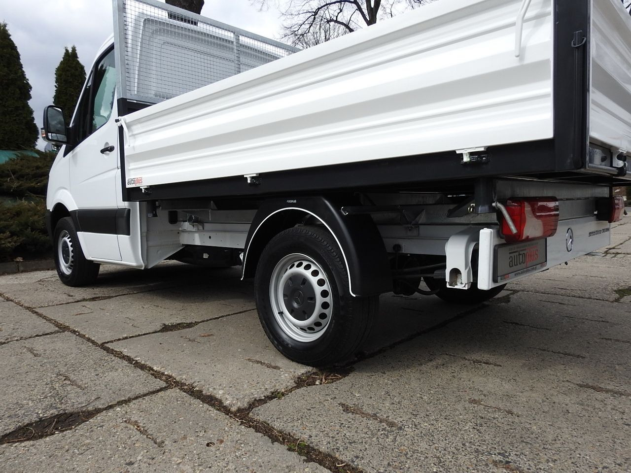 Furgoneta basculante MERCEDES SPRINTER 316 THREE-WAY TIPPER  CRUISE CONTROL AUTOMATIC TRANSMISSION  AIR CONDITIONING  160HP: foto 16