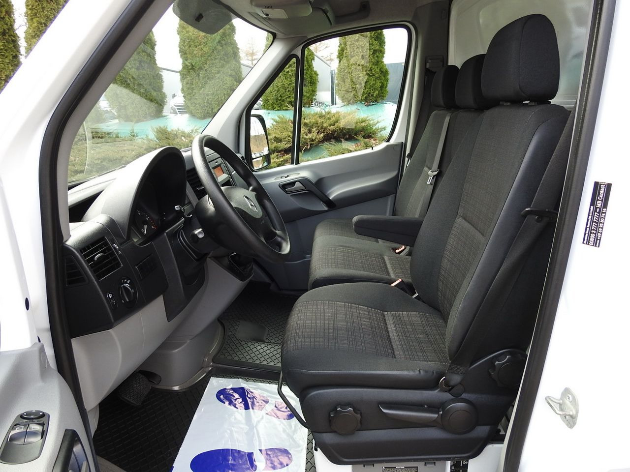 Furgoneta basculante MERCEDES SPRINTER 316 THREE-WAY TIPPER  CRUISE CONTROL AUTOMATIC TRANSMISSION  AIR CONDITIONING  160HP: foto 24